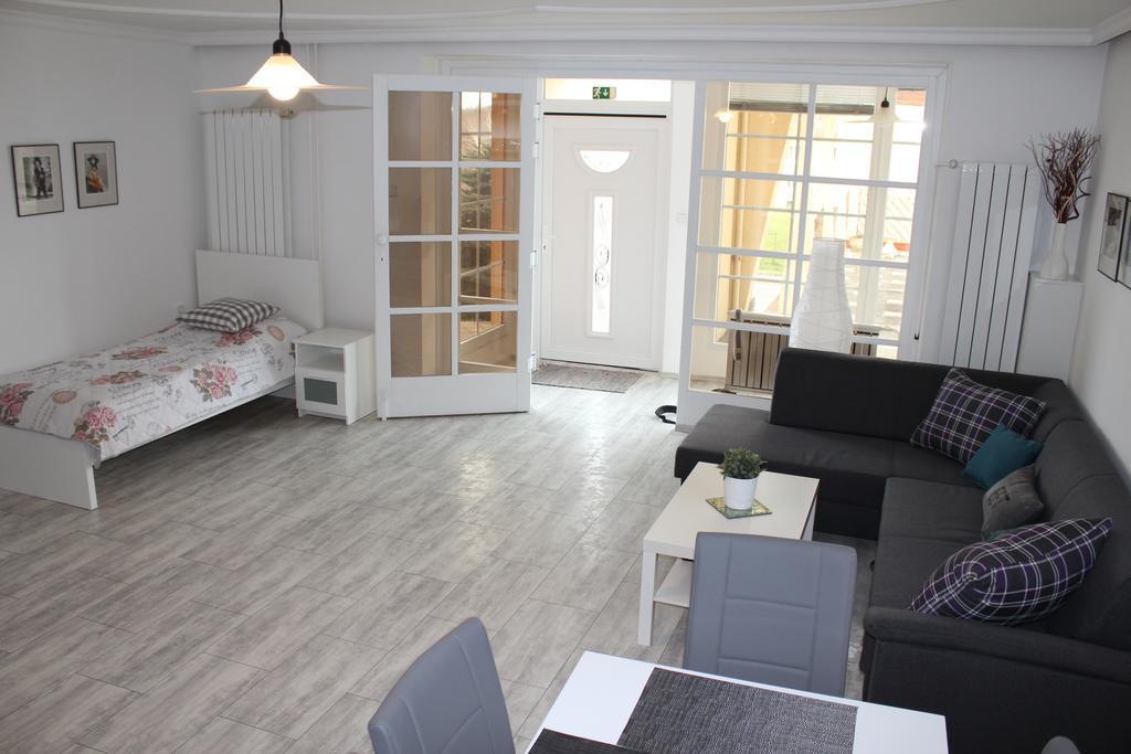 Apartman Lipa Mikulov Δωμάτιο φωτογραφία