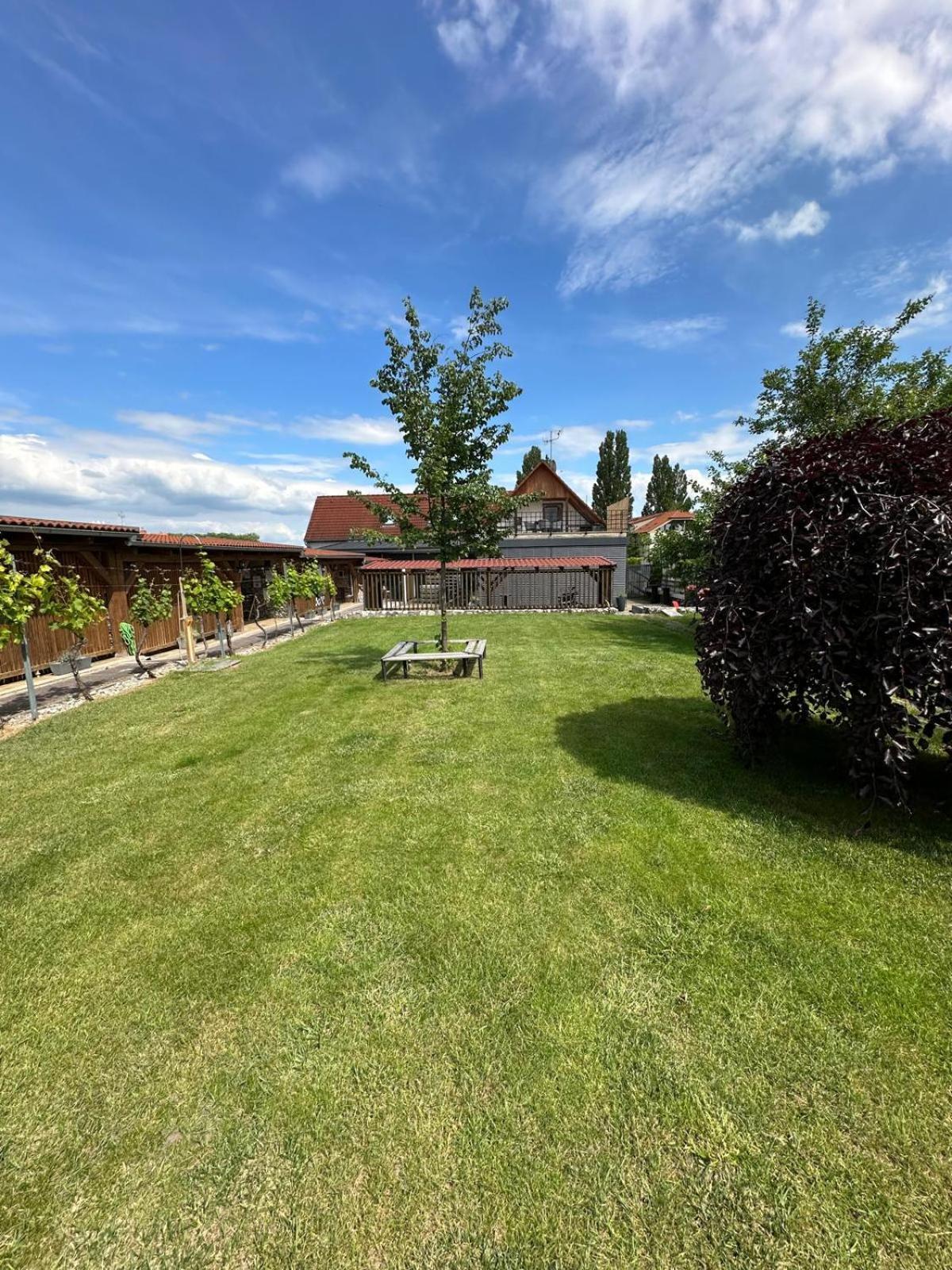 Apartman Lipa Mikulov Εξωτερικό φωτογραφία