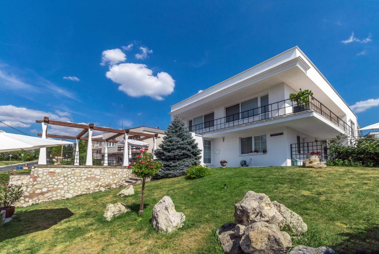 Apartman Lipa Mikulov Εξωτερικό φωτογραφία